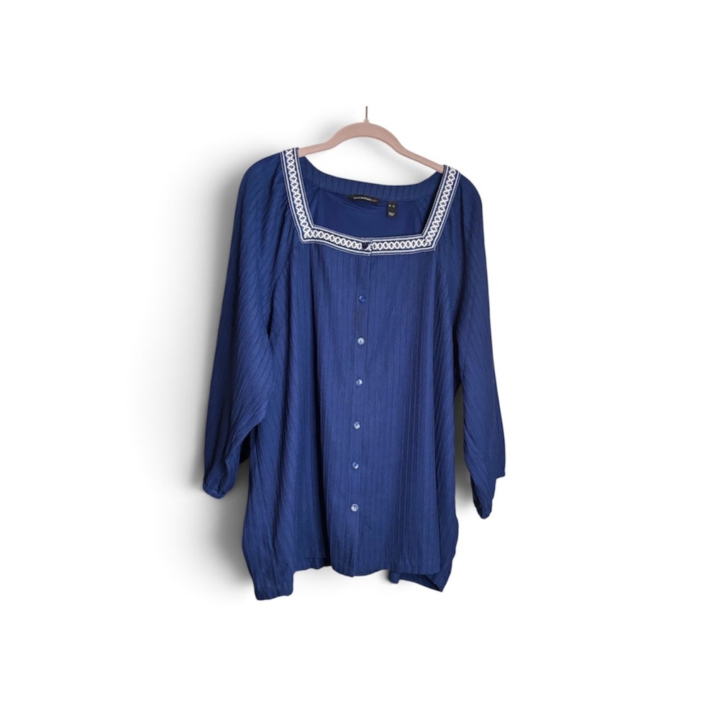 Isaac Mizrahi Live XL Blue Embroidered Square Neck Button Blouse NWOT A607896